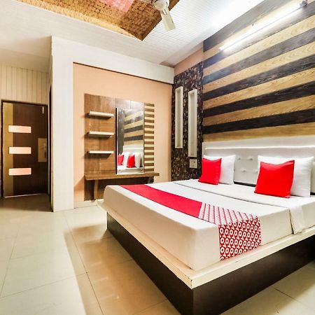 Moga Oyo 47630 Grand Villa المظهر الخارجي الصورة
