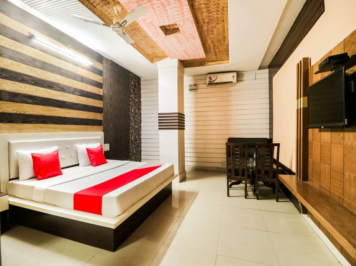 Moga Oyo 47630 Grand Villa المظهر الخارجي الصورة